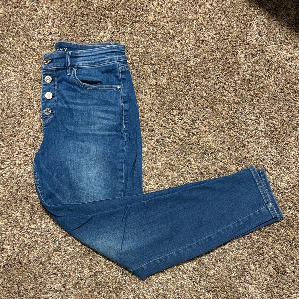 White House Black Market High Rise skinny ankle jeans
